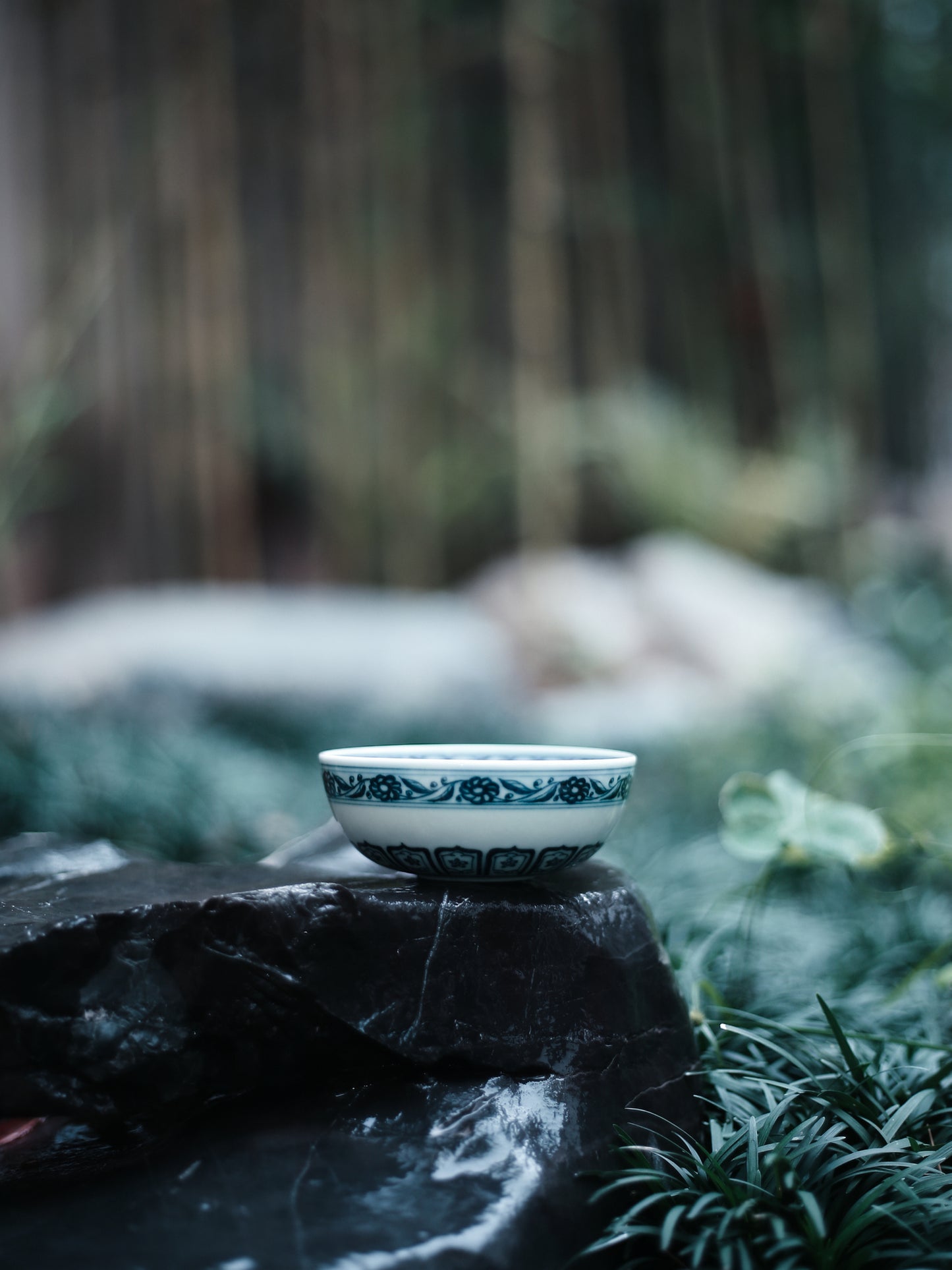 Oriday hand drawn blue and white Baoxiang patterned Pu erh cup, lying foot cup, single cup, retro ceramic tea cup, for personal use, master cup, gift giving