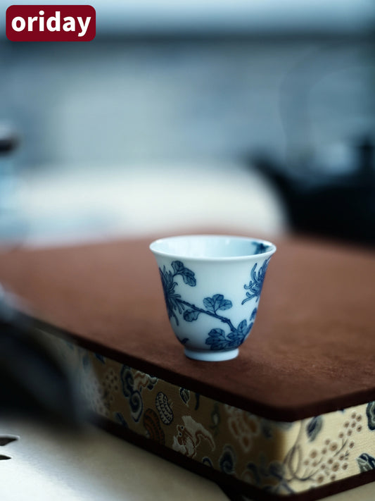 Oriday high-end hand-painted blue and white porcelain chrysanthemum high aroma cup, single kung fu antique tea cup, tea set, master cup, tea cup, tea set