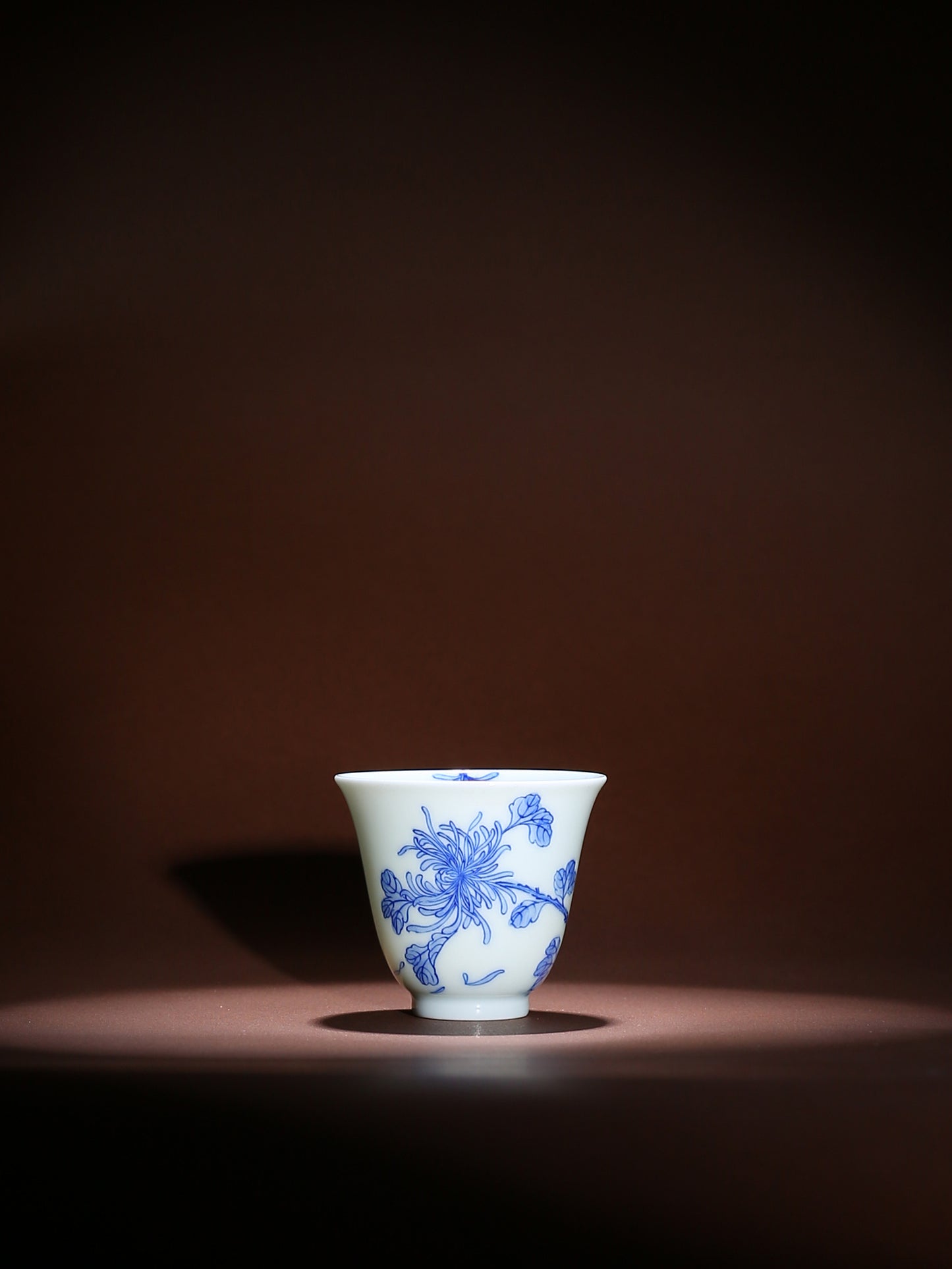 Oriday high-end hand-painted blue and white porcelain chrysanthemum high aroma cup, single kung fu antique tea cup, tea set, master cup, tea cup, tea set