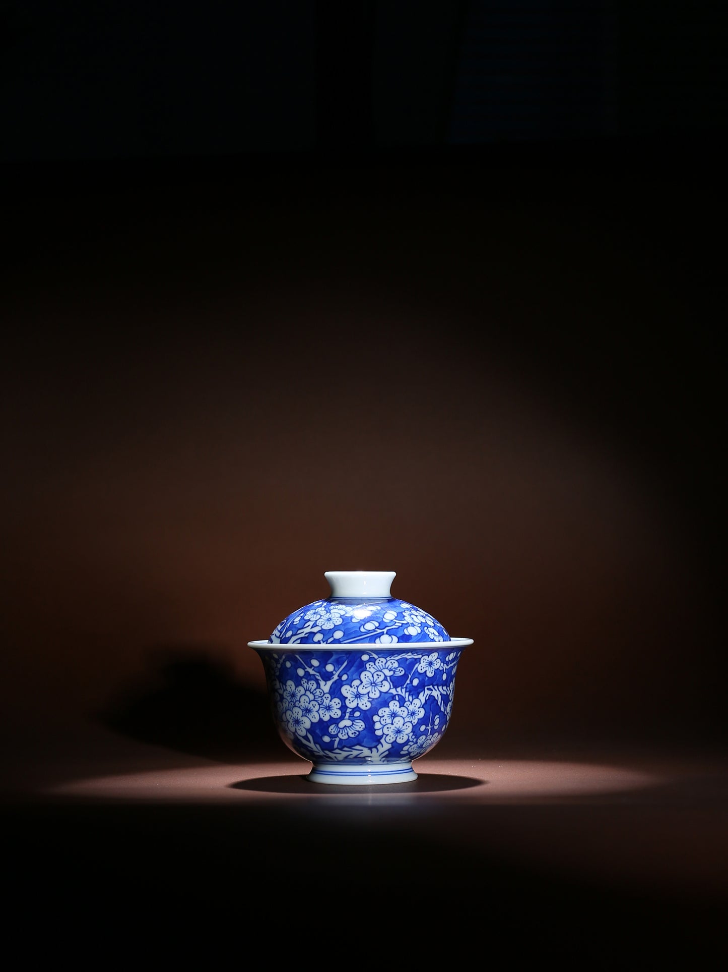 Oriday blue and white ice plum hand-painted full-color covered bowl tea cup antique ceramic handmade tea set single household anti scald tea bowl